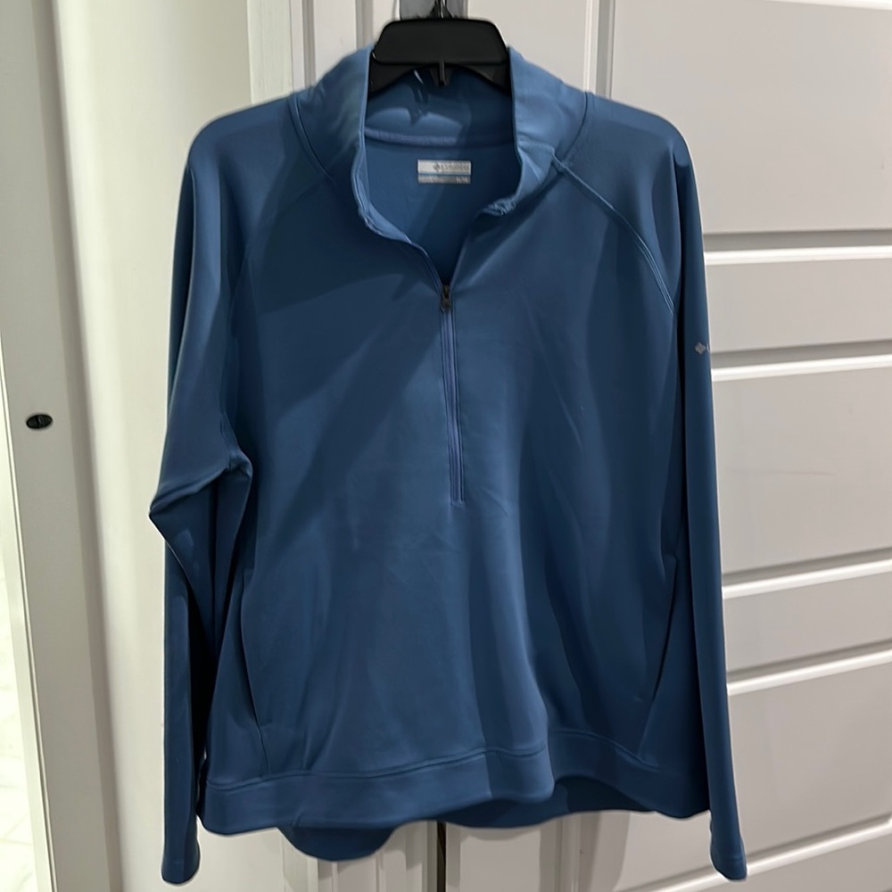 Women’s blue Columbia pullover jacket size XL new with tags